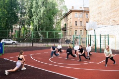В муниципальном округе Введенский стартовала акция «Заряжай утро» для жителей района