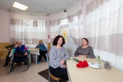 Управление инвестиций поздравило ветеранов с Днем Победы