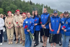 На Иликовском кладбище прошла церемония захоронения останков погибших воинов в годы Великой Отечественной войны, найденных в ходе работы поисковых отрядов