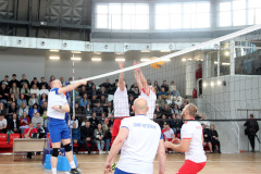 В открытом после реконструкции спортивном комплексе Мариуполя сыграли первый товарищеский матч