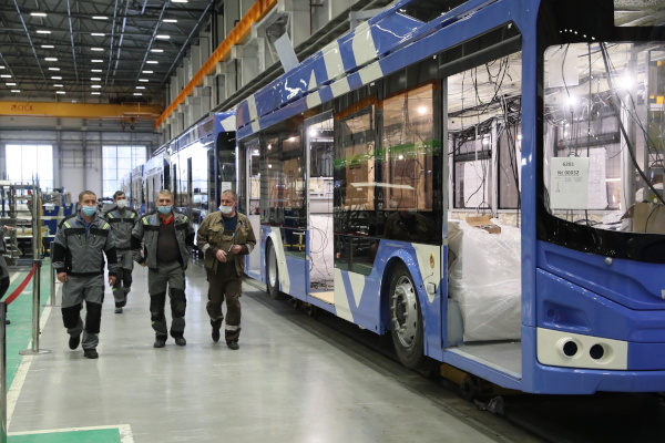 В Петербурге запустили сборочную линию по производству троллейбусов «Адмирал»