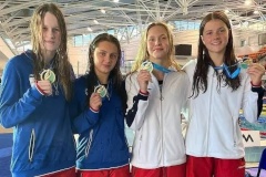 Спортсменка из Калининского района завоевала «золото» и установила новый рекорд на соревнованиях в Венгрии