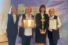 Два образовательных учреждения Петродворцового района — в числе победителей конкурса по патриотическому воспитанию