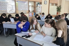 В Невском районе состоялся районный «Турнир молодого избирателя» для Клубов юных друзей правопорядка