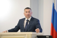 Глава района Иван Громов поздравил сотрудников налоговой службы с профессиональным праздником