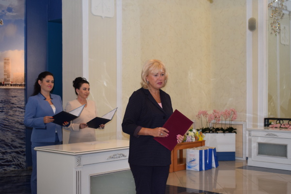 Чествование юбиляров семейной жизни в Отделе ЗАГС Невского района