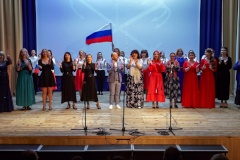 Ярким гала-концертом в Правобережном доме детского творчества завершился конкурс «Наш район - два берега у одной реки»