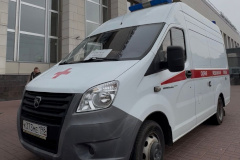 Глава Калининского района сделал прививку от гриппа в мобильном пункте вакцинации