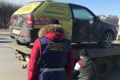 В центре Петербурга продолжается борьба с нелегальной торговлей