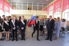 В школах Калининского района прозвенел последний звонок