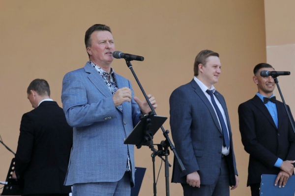 В Московском парке Победы прошел концерт, посвященный Дню России