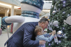 Акция "Елка желаний в Московском районе" стартовала в торговых центрах района
