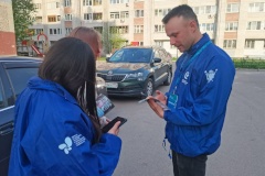 Волонтеры ПМЦ "Невский" помогают голосовать за объекты благоустройства