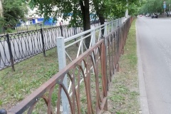 Выявлен факт размещения элемента благоустройства в отсутствие правоустанавливающих документов на улице Руставели