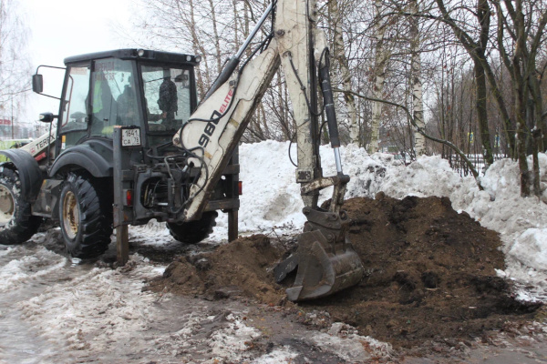 На местных проездах Северного проспекта началось строительство наружного освещения