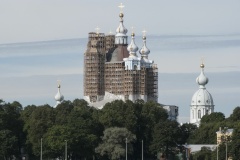 Смольный собор освобождается от лесов 