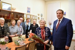 Поздравляем с Юбилеем Елену Сергеевну Тихомирову!