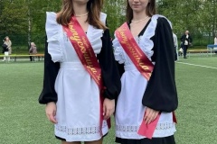 Три выпускницы гимназии № 426 Петродворцового района сдали ЕГЭ на 100 баллов