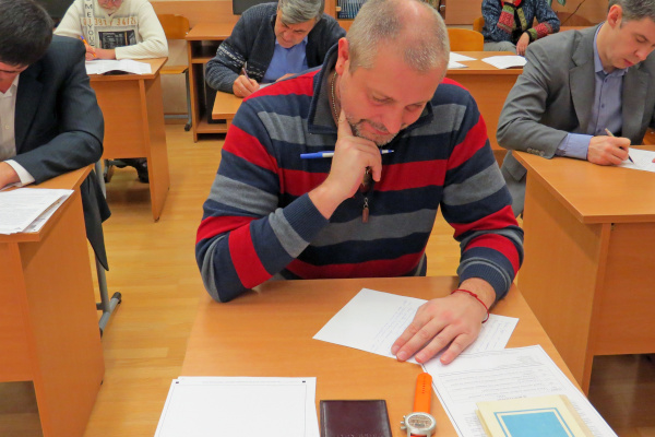 Папы пишут итоговое сочинение вместе со школьниками