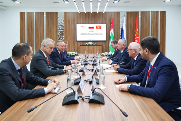 Рабочая встреча с президентом Республики Абхазия Бадрой Гунбой
