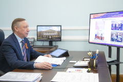 Губернатор поручил активнее привлекать молодежь к участию в городских проектах