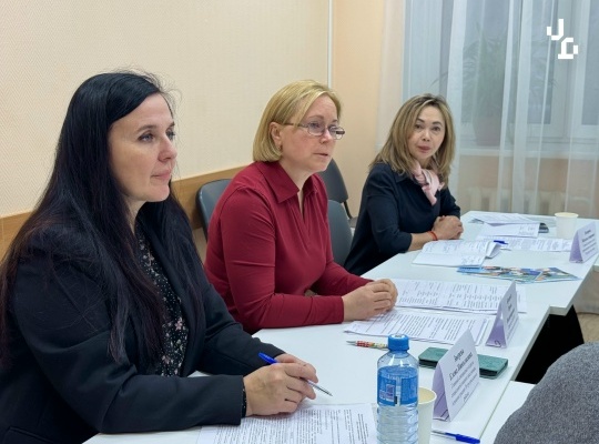 В Петроградском районе прошёл круглый стол, посвящённый новой системе поддержки жителей «серебряного» возраста