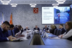 На заседании коллегии администрации обсудили весеннюю уборку Калининского района
