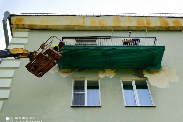 О проведении осмотра фасадов рабочими группами и выполнении работ по ремонту фасадов управляющими организациями в Красносельском районе
