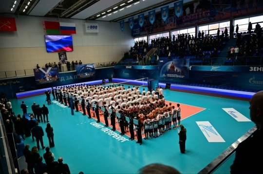 В Академии волейбола Платонова прошёл традиционный волейбольный турнир ко Дню Ленинградской Победы