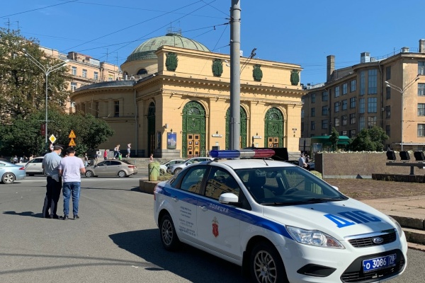 В Кировском районе идёт активная борьба с затонированными стёклами