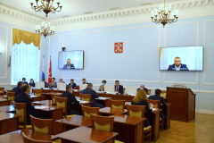 Новые светофоры, переходы и сотни километров разметки: в Смольном приняли конкретные решения для ликвидации очагов аварийности на Петербургских дорогах