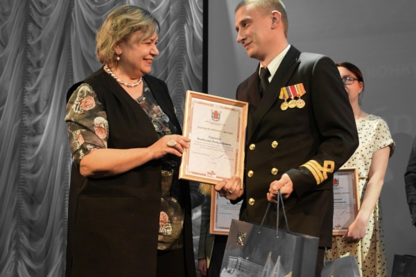 Награждение победителей конкурса "Добрых дел мастер"