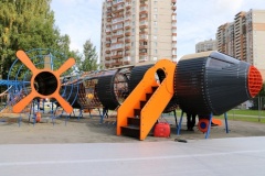 Тотальная перезагрузка двора на Учительской улице.