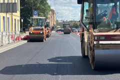 В Санкт‑Петербурге дорожники обновляют покрытие на Звенигородской улице