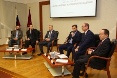 Как воспитать патриотов обсудили на конференции