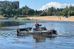 Кошение водной растительности на водных объектах города