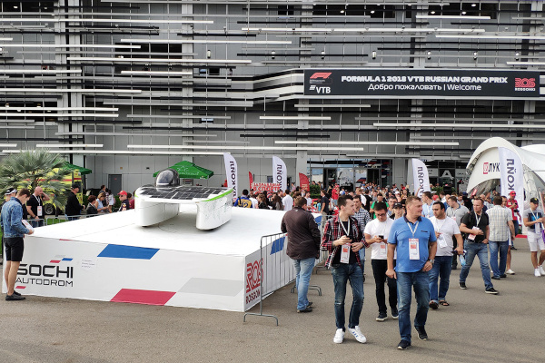 Команда Санкт‑Петербургского политехнического университета Петра Великого презентовала солнцемобиль SOL 