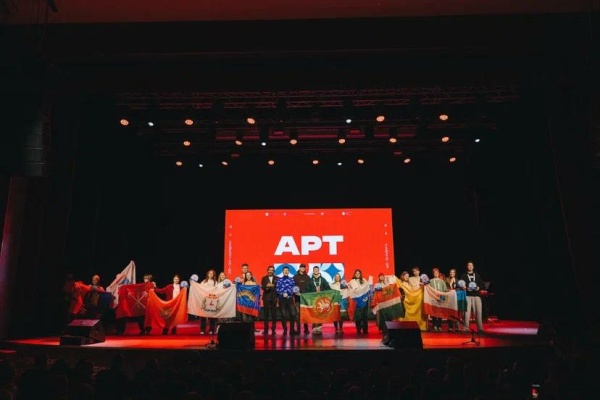 Молодые петербуржцы покорили Казань, завоевав 11 призовых мест на «Российской студенческой весне»