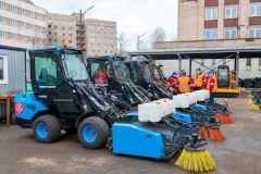 Жилищный комитет планирует масштабное обновление автопарка районных жилищных агентств