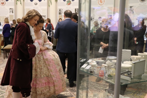 Выставка, посвященная истории Императорского фарфорового завода