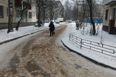 На улице Крыленко выполнены работы по устранению гололеда