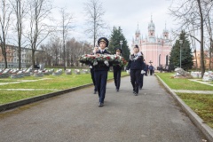 На Чесменском кладбище почтили память героев
