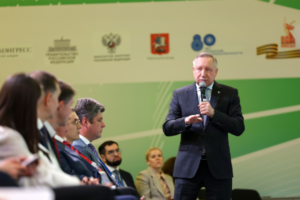 Александр Беглов принял участие в Международном форуме «Российская энергетическая неделя»