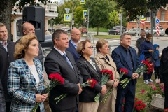 В Пушкинском районе почтили память жертв оккупации Пушкина и Павловска у часовни святого благоверного князя Игоря Черниговского