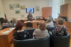 2 апреля в социально-досуговом отделении граждан пожилого возраста КСЦОН Пушкинского района состоялась встреча в клубе «Хочу всё знать», посвящённая 101-ой годовщине со дня рождения русского советского писателя, сценариста и участника Великой Отечественной войны Юрия Васильевича Бондарева
