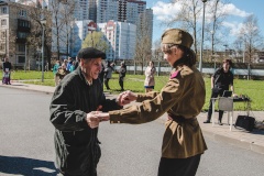 Молодежь района подарила ветеранам праздничный концерт