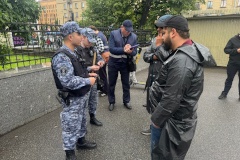 Масштабный рейд у станции метро «Лесная»: снова пресечена незаконная торговля