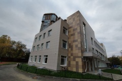 В Калининском районе достраивают детский сад на 110 мест
