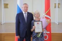 Наталья Юрьевна Бердникова награждена премией Правительства Санкт‑Петербурга «Лучший работник учреждения социального обслуживания населения»