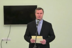 Петроградский район поздравил с Днём защитника Отечества военнослужащих, проходящих лечение в госпитале Первого медицинского университета